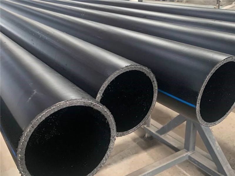 孔網(wǎng)鋼帶聚乙烯防靜電、阻燃、耐熱三合一管材